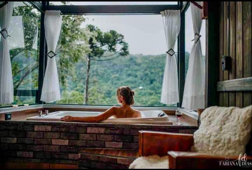 Cabana Sassafras Com Hidromassagem Алфреду-Вагнер Экстерьер фото